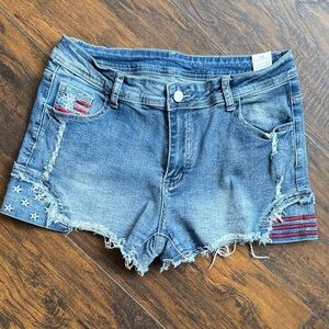 Denim Blue Women's Shorts with Star and Stripe Accents unbranded size XL (B16)